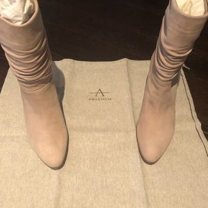 SOLD NWT Aquitalia suede boots